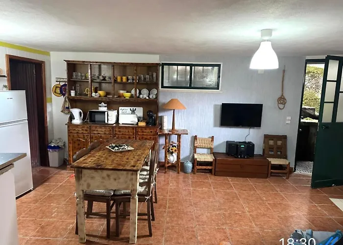 Casa Quelhas Coentral